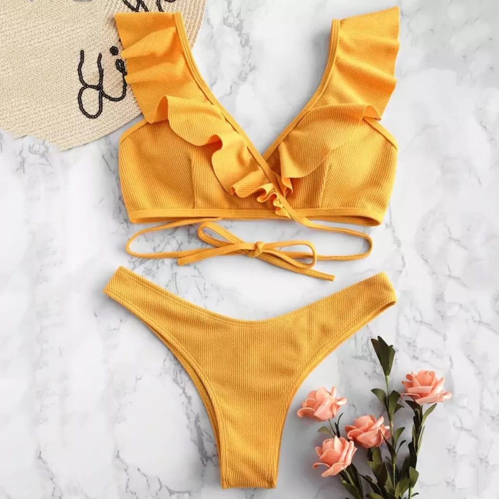 NWT | Boutique Ruffle Bikini Yellow Large